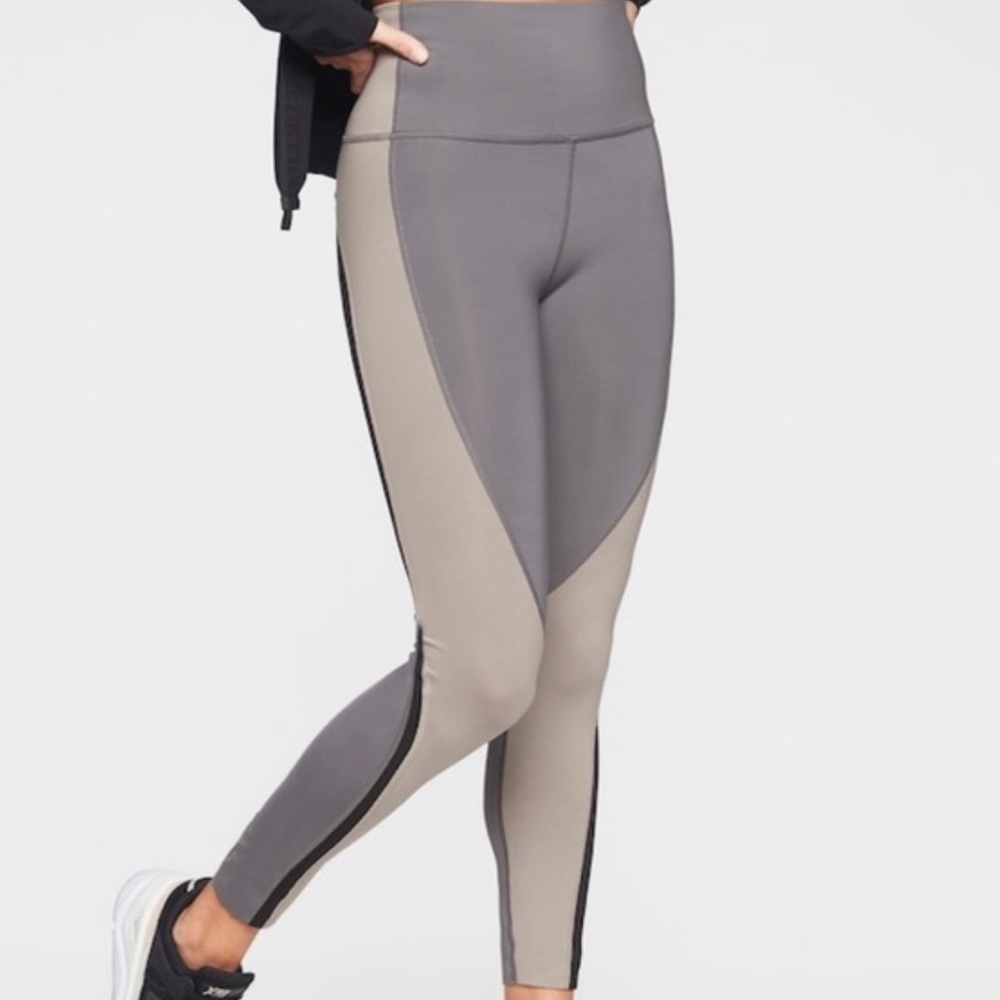 Athleta Spar Color Block Silver Bells Gray 7/8 Tight Leggings Small O